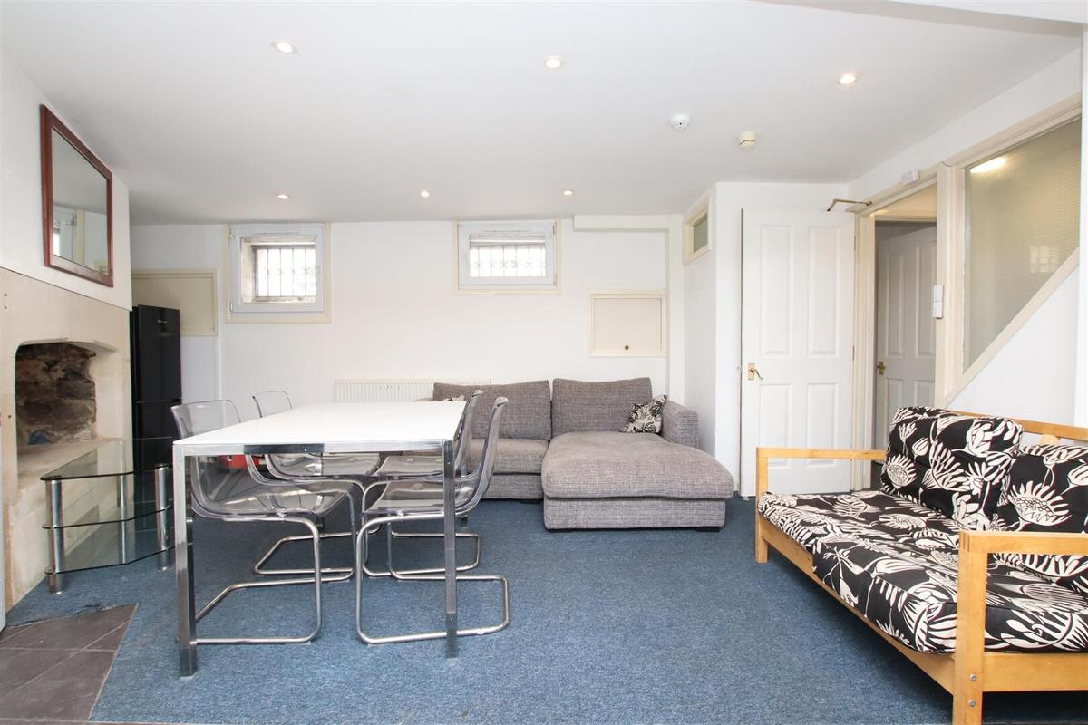7 bedroom house for rent Guinea Lane, Bath, BA1 5NB UniHomes