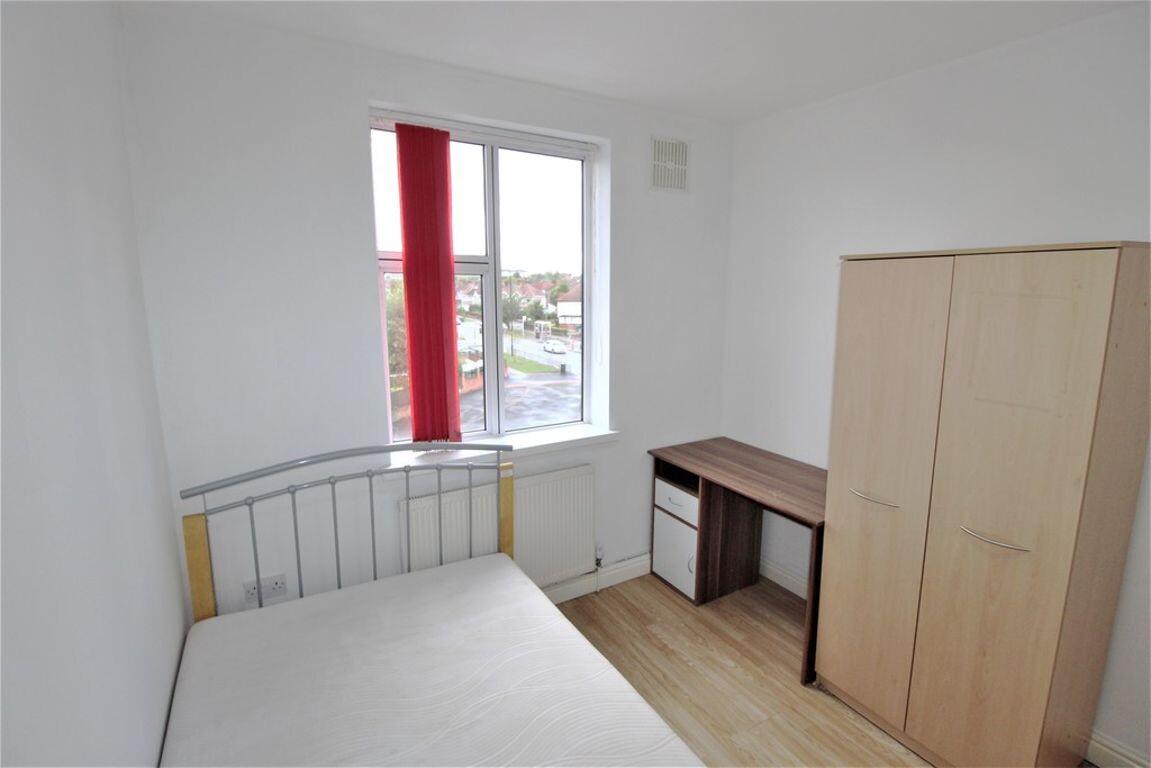 4 bedroom apartment for rent Quinton Parade, Coventry, CV3 5HW UniHomes