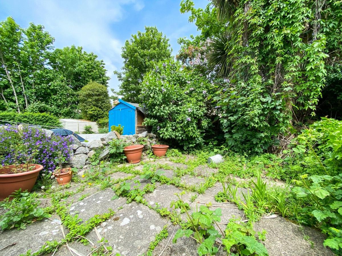 4 bedroom house for rent Cottrell Road, Cardiff, CF24 3EX UniHomes