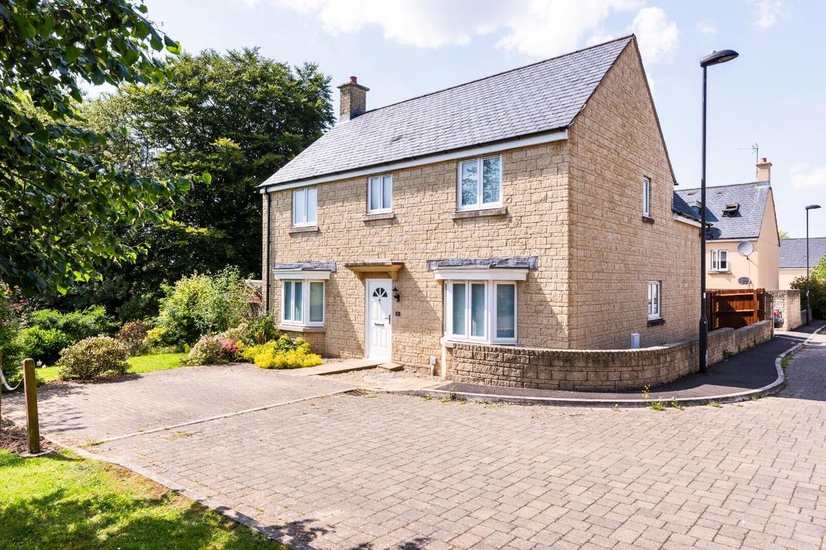 7 bedroom house for rent Breachwood View, Bath, BA2 2TX UniHomes