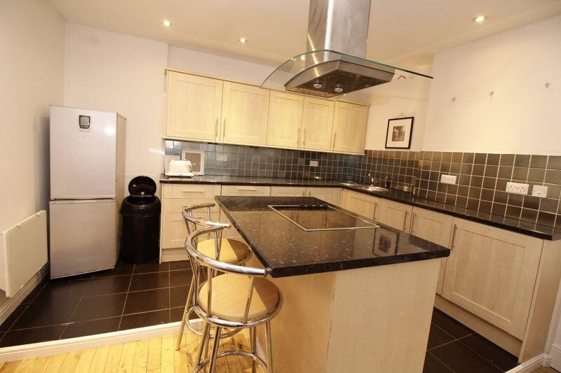 3 bedroom apartment for rent Queen Street, Newcastle, NE1 3UG UniHomes