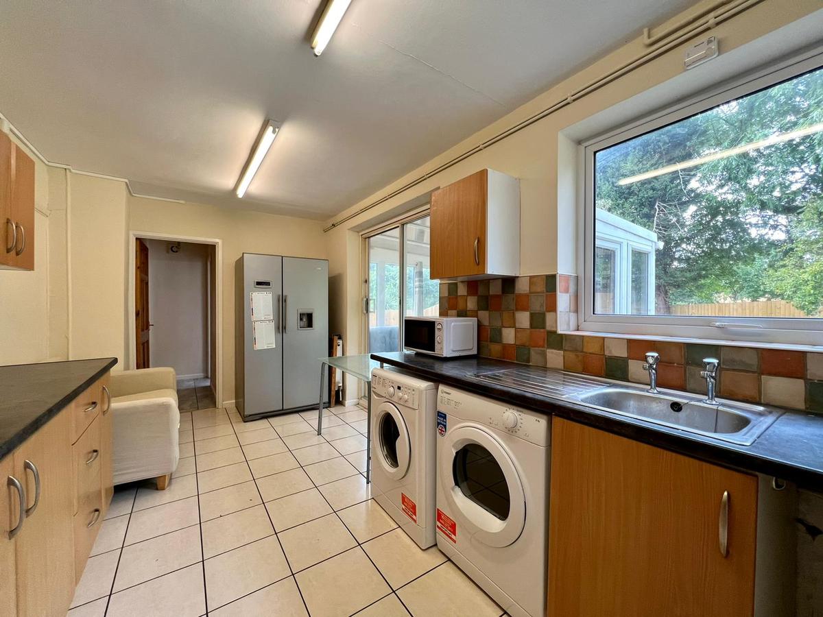 5 bedroom house for rent Coniston Crescent, Loughborough, LE11 3RH