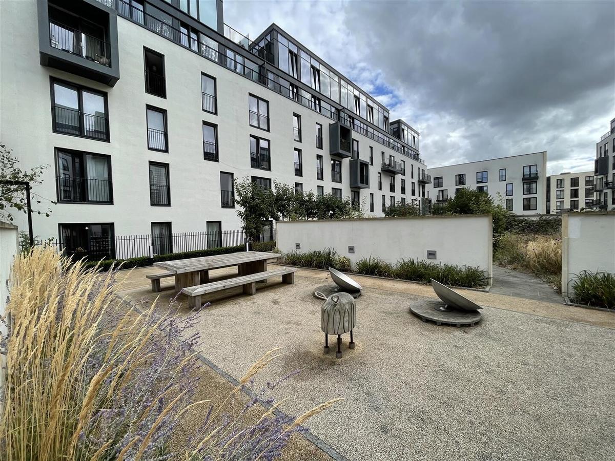2 bedroom apartment for rent Midland Road, Bath, BA2 3GD UniHomes