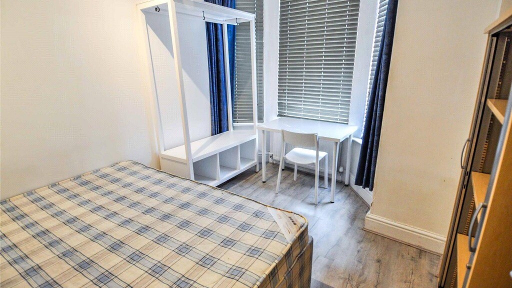 5 bedroom apartment for rent Albion Road, Manchester, M14 6LU UniHomes