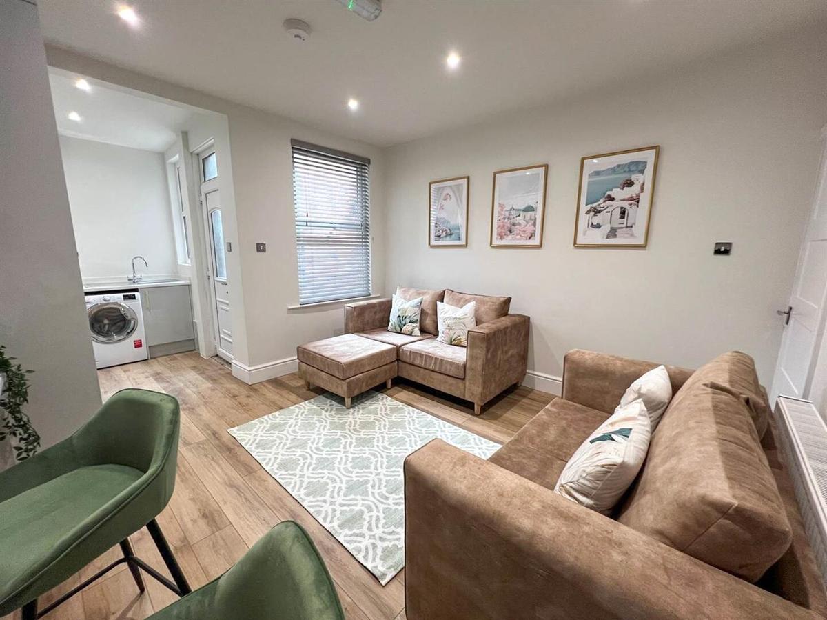 4 bedroom house on Priestley Street, Highfield, Sheffield