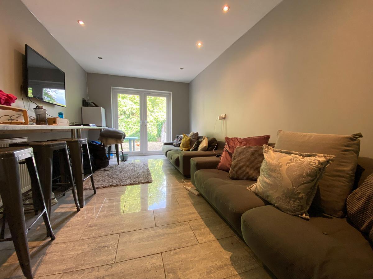 7 bedroom house on Gelligaer Street, Cathays, Cardiff