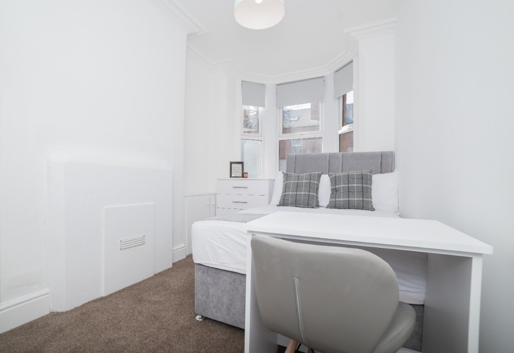 1 bedroom house for rent Imperial Road Beeston, Nottingham, NG9 1ET