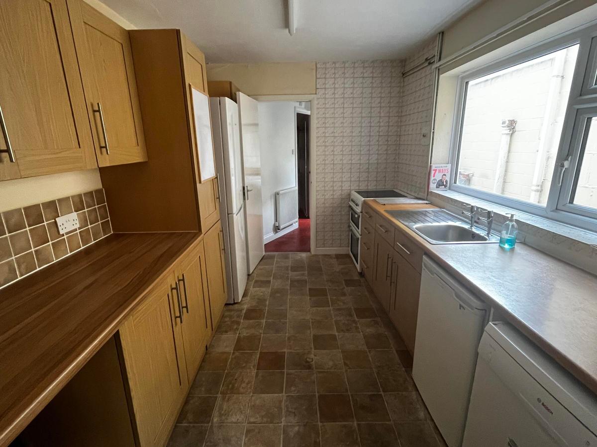 6 bedroom house for rent Victoria Terrace, Bath, BA2 3QZ UniHomes