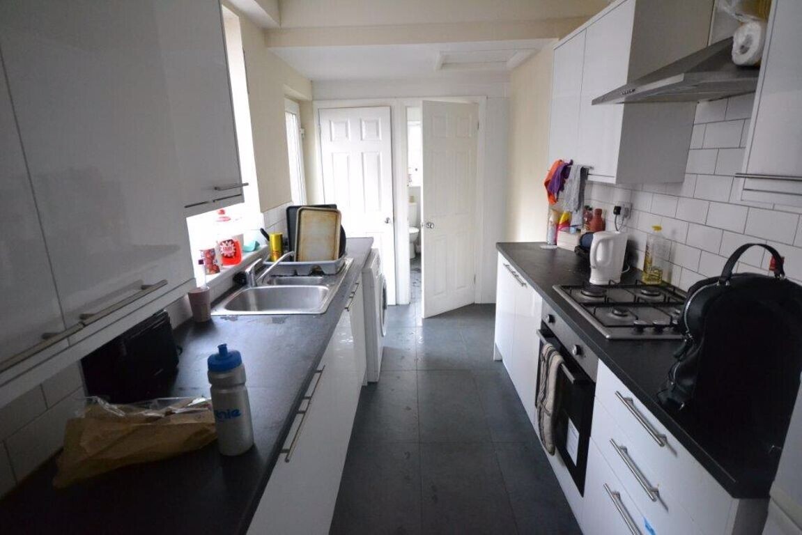 4 bedroom house for rent Tudor Road, Leicester, LE3 5JG UniHomes