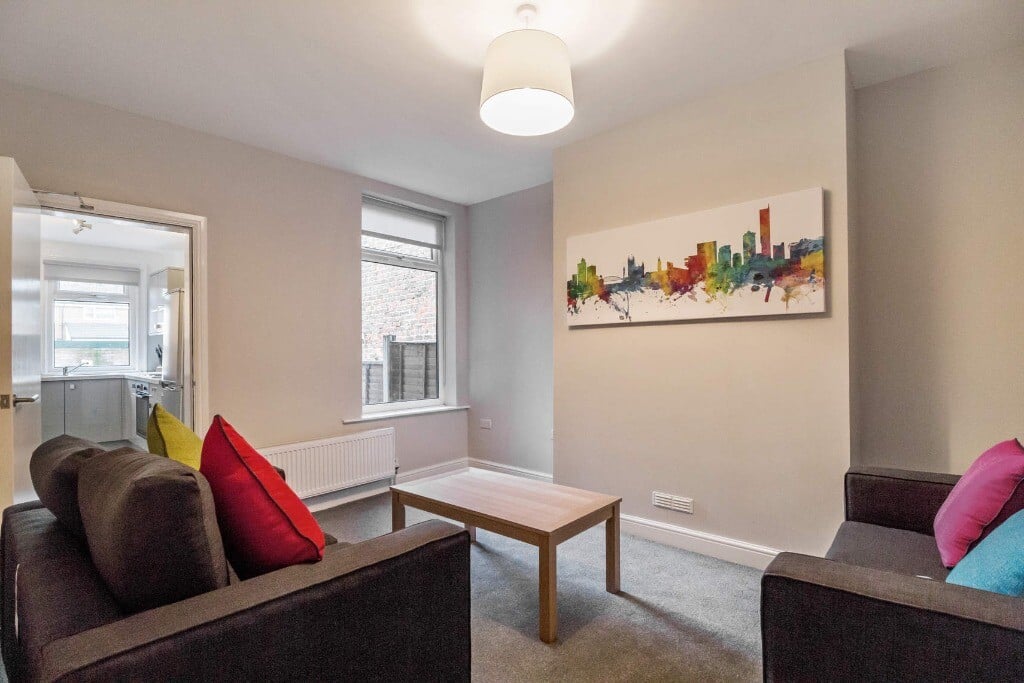 4 bedroom house for rent Canal Bank Monton, Manchester, M30 8AF UniHomes