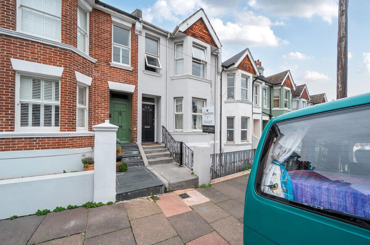 6 bedroom house on Hollingbury Road, Hollingdean, Brighton