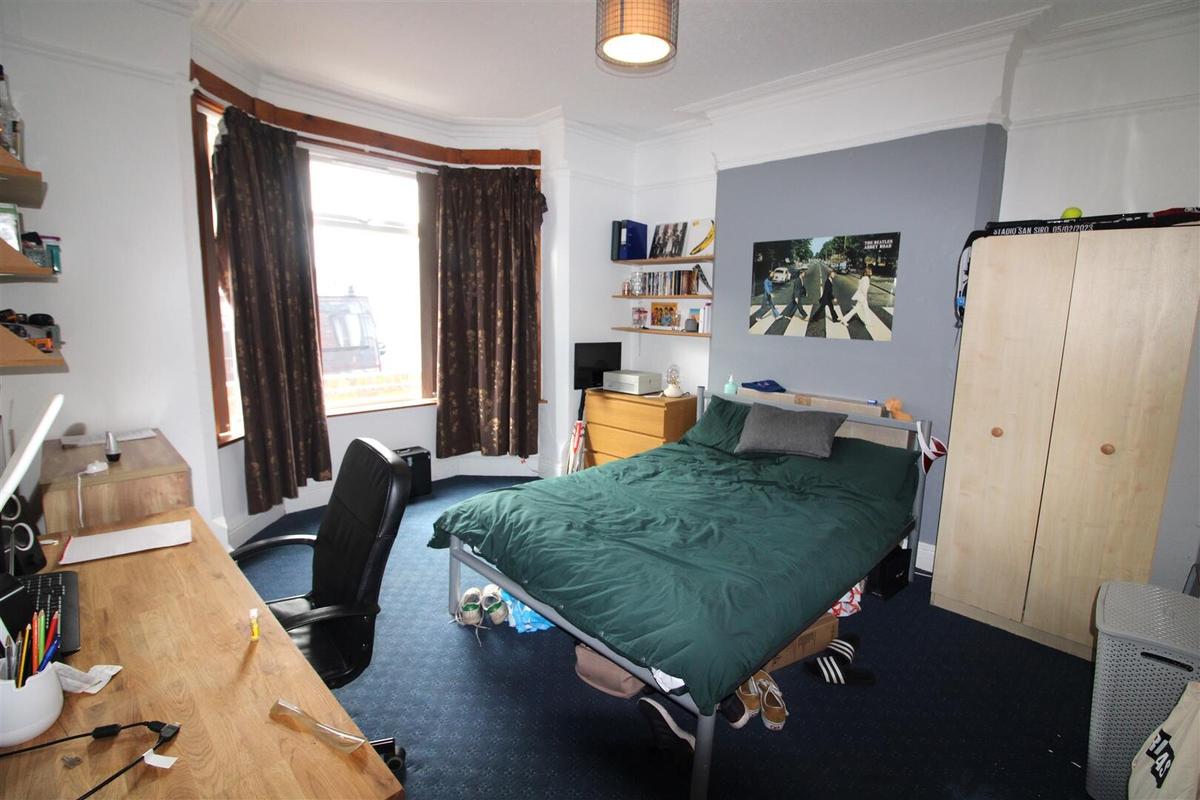 6 bedroom house for rent Midland Avenue, Nottingham, NG7 2FD UniHomes