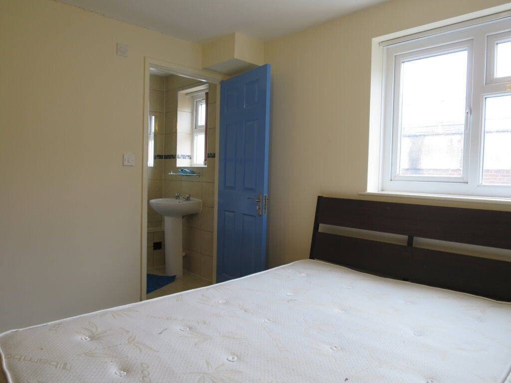 3 bedroom house for rent London Road, Oxford, OX3 9HZ UniHomes