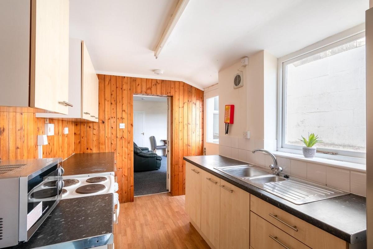 5 bedroom house for rent South Avenue, Bath, BA2 3PY UniHomes