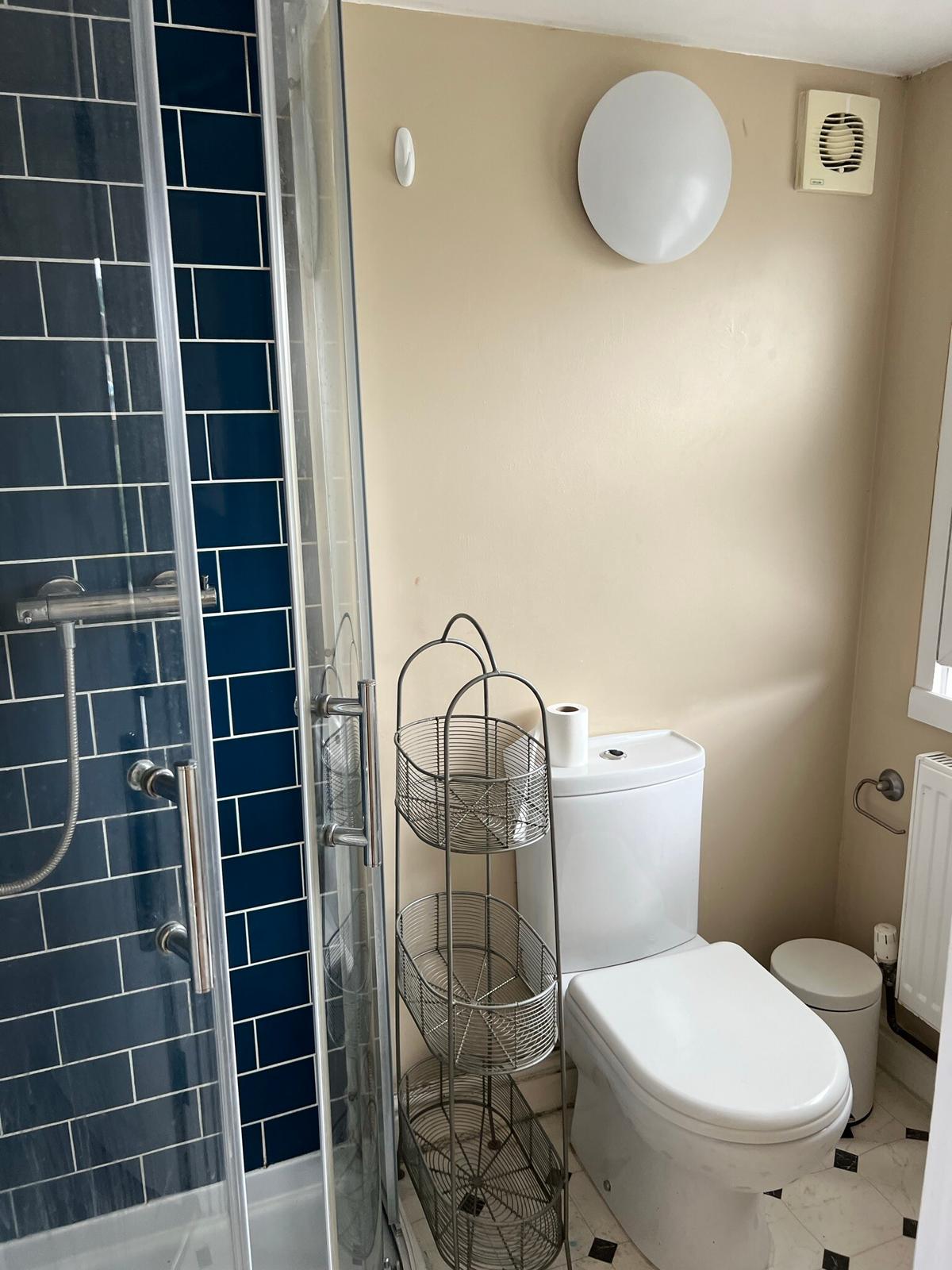 4 bedroom house for rent Coronation Avenue, Bath, BA2 2JU UniHomes