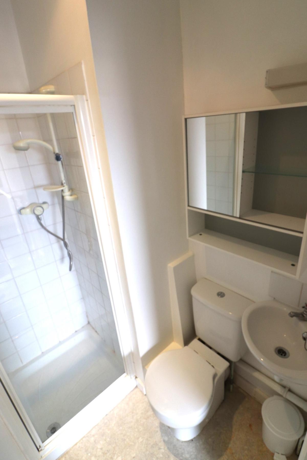 4 bedroom house for rent Ashley Terrace, Bath, BA1 3DP UniHomes