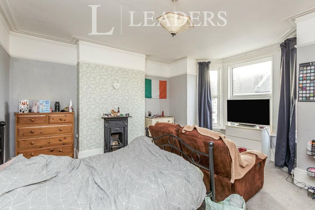 6 bedroom house for rent Chetwynd Road, Portsmouth, PO4 0LZ UniHomes