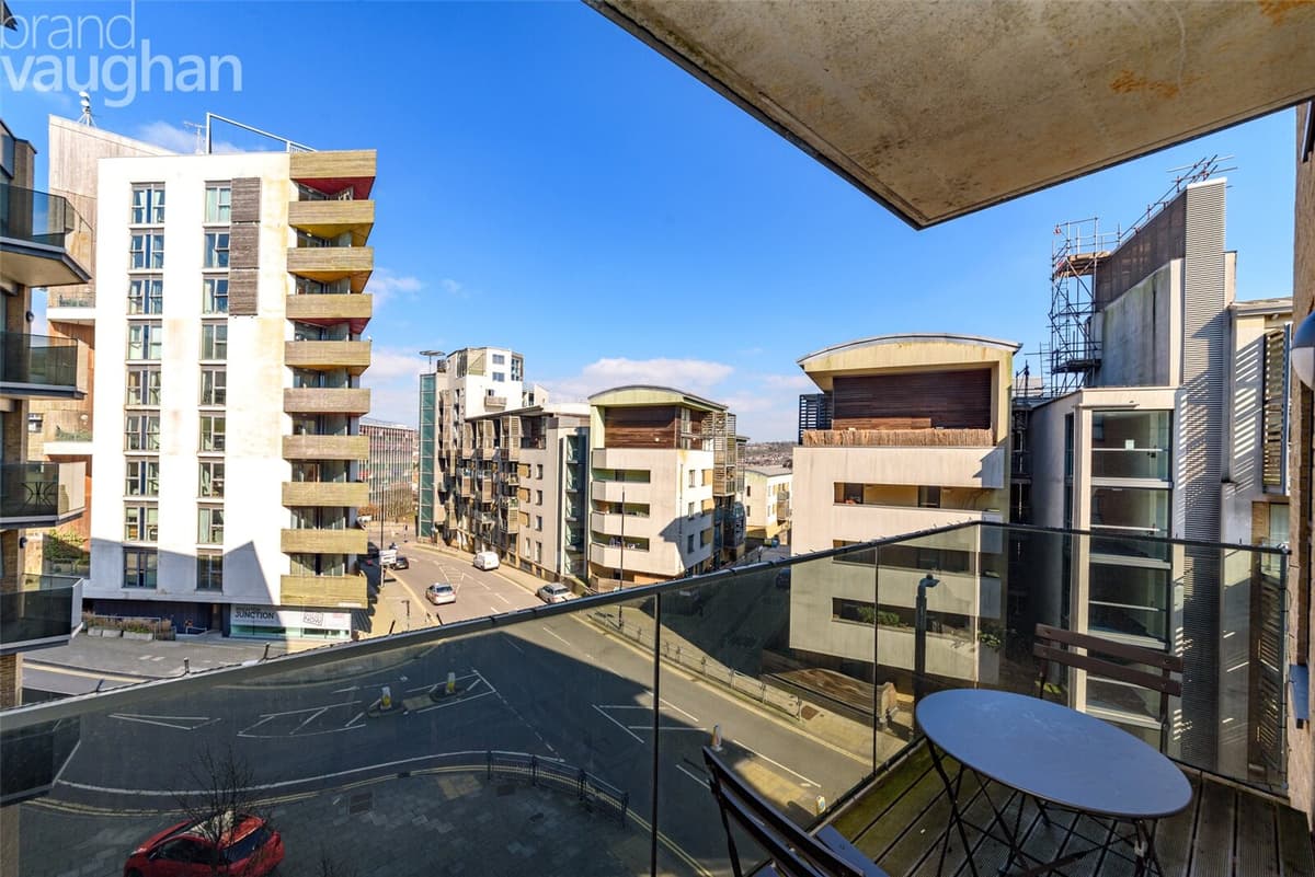 2 bedroom apartment for rent Fleet Street, Brighton, BN1 4HD UniHomes