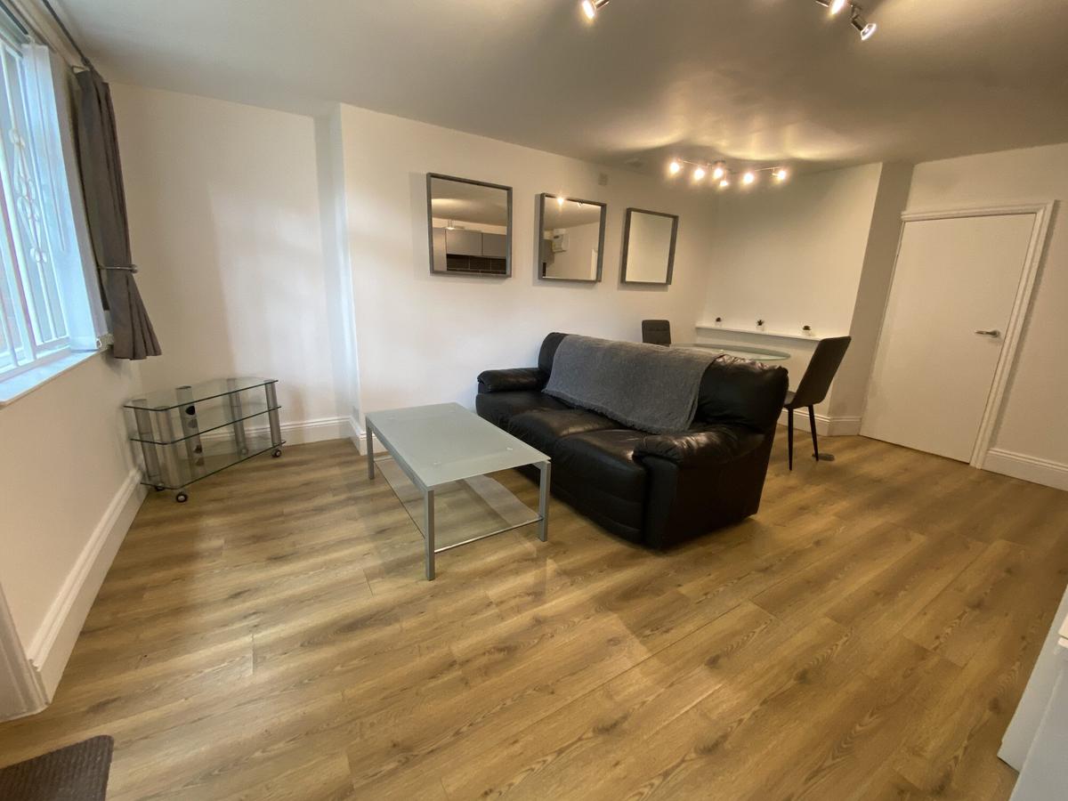 1 bedroom apartment for rent Clarendon Road, Leeds, LS2 9DR UniHomes