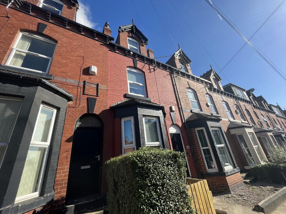 5 bedroom house for rent Hessle View, Leeds, LS6 1ER UniHomes