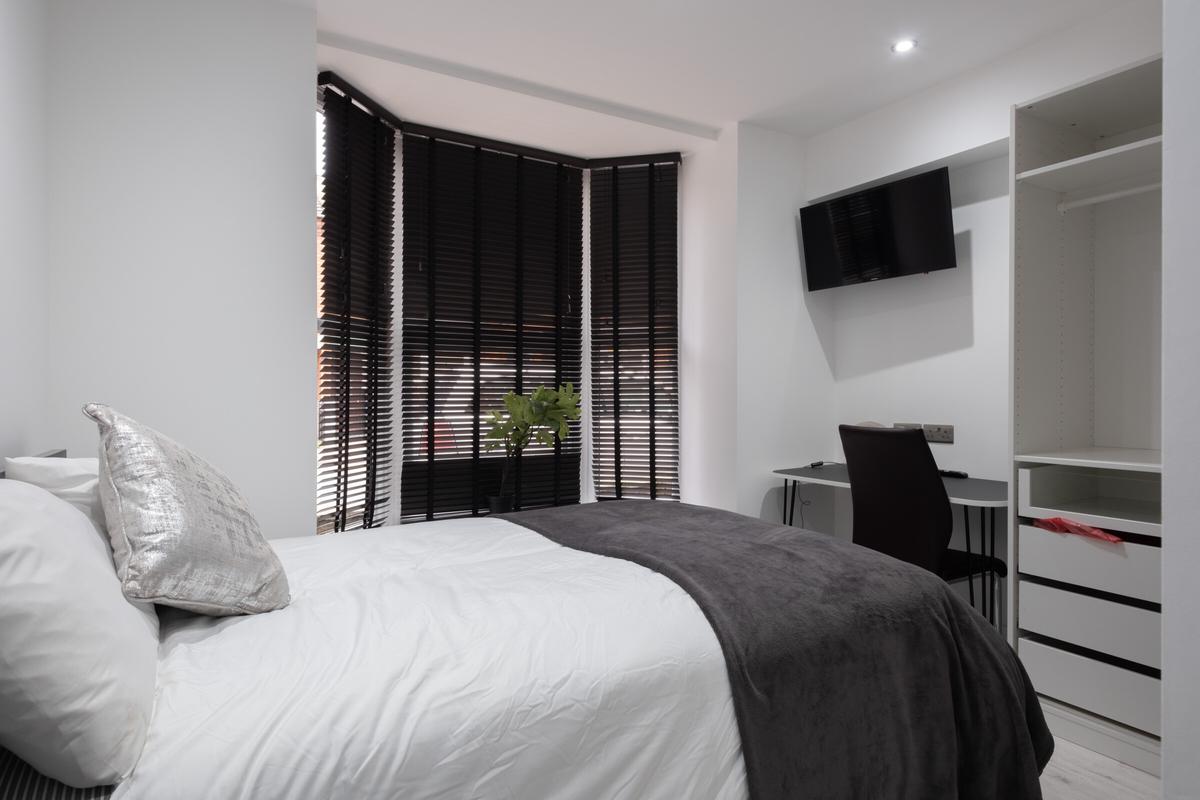 6 bedroom house on Dixon Street, High Street, Lincoln