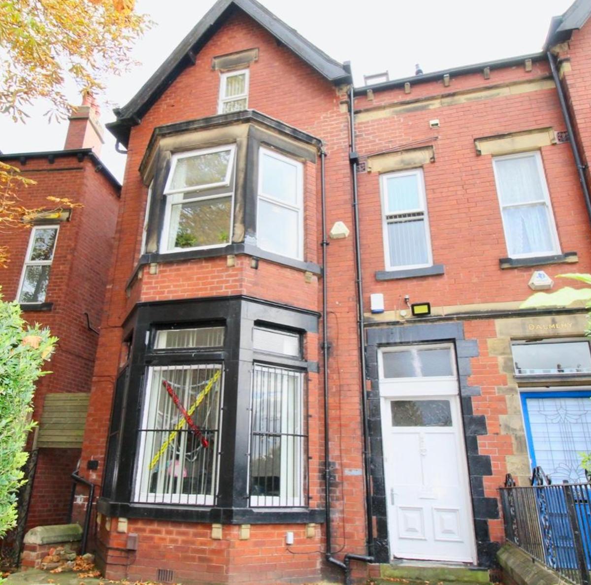 10 bedroom house for rent Kirkstall Lane, Leeds, LS6 3DP UniHomes