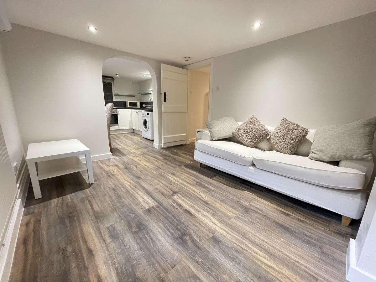 1 bedroom apartment for rent St. Michaels Villas, Leeds, LS6 3AF UniHomes