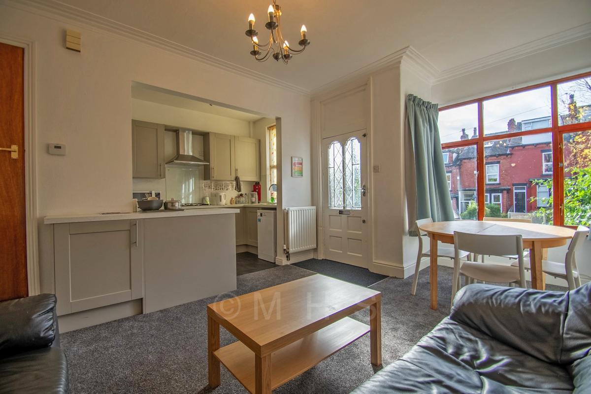 3 bedroom house on St. Anns Avenue, Burley, Leeds