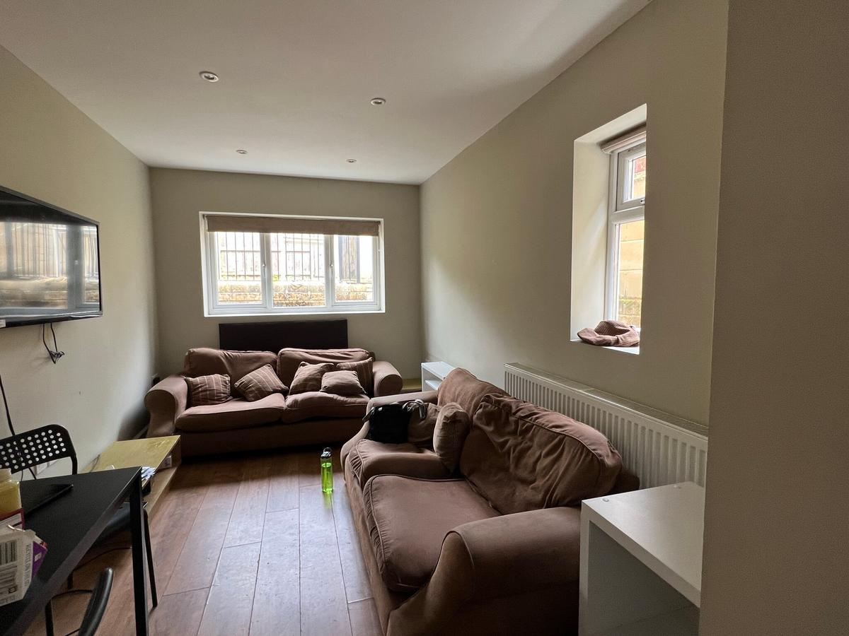 6 bedroom house for rent Arlington Road, Bath, BA2 3PG UniHomes