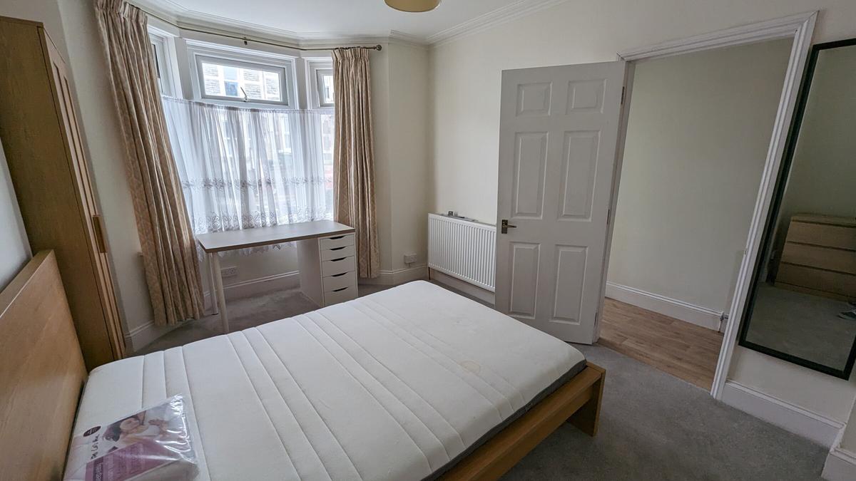 5 bedroom house for rent Coronation Avenue, Bath, BA2 2JR UniHomes