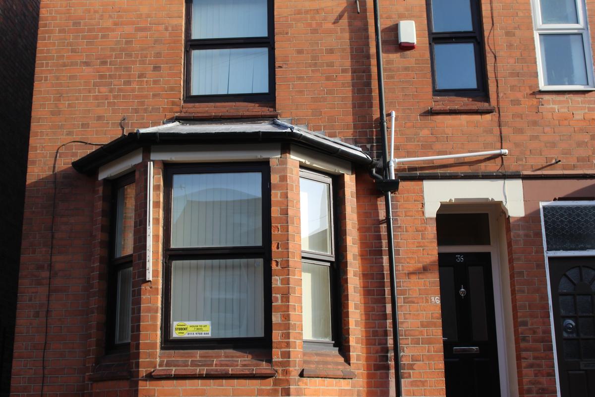 7 bedroom house on Rothesay Avenue, Lenton, Nottingham