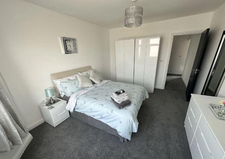 6 bedroom house for rent Wallisdown Road, Bournemouth, BH11 8PS UniHomes