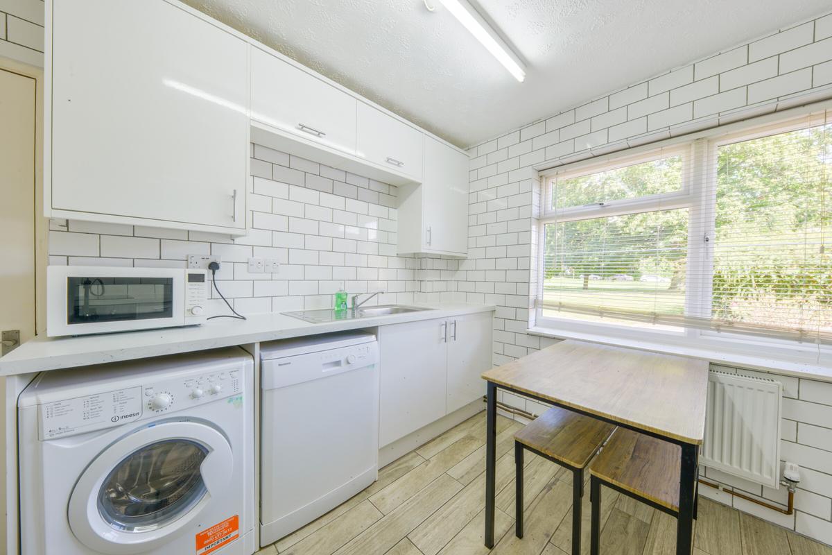 4 bedroom house for rent Pond Croft, Hertfordshire, AL10 0RY UniHomes