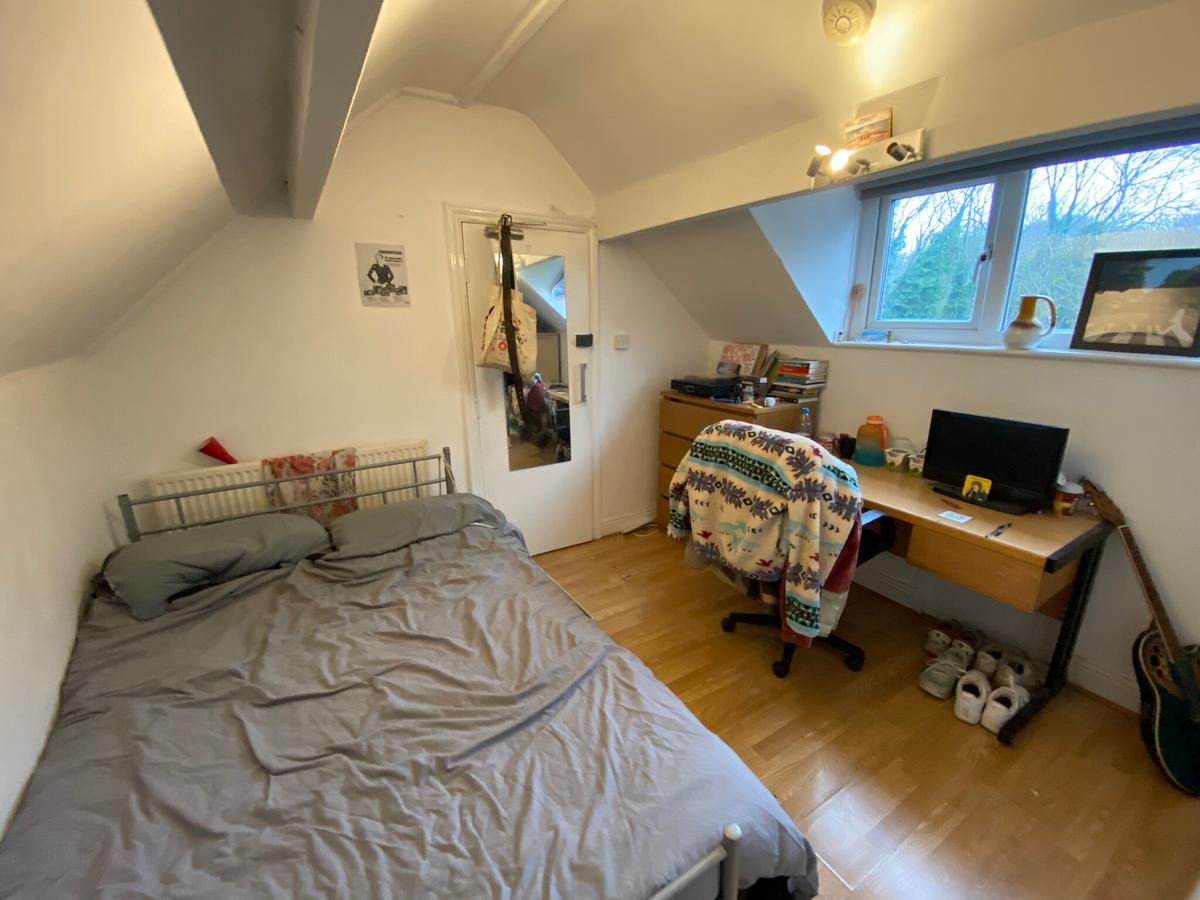 6 bedroom house for rent Rokeby Gardens, Leeds, LS6 3JZ UniHomes