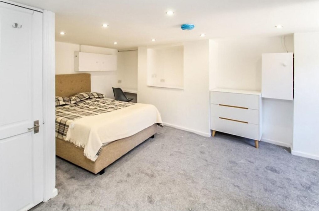 3 bedroom house for rent St. Anns Mount, Leeds, LS4 2PH UniHomes