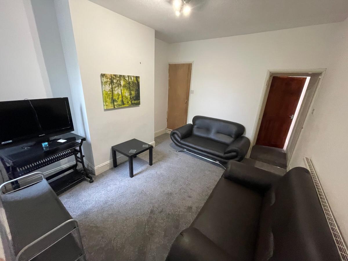 3 bedroom house for rent Drewry Lane, Derby, DE22 3QS UniHomes