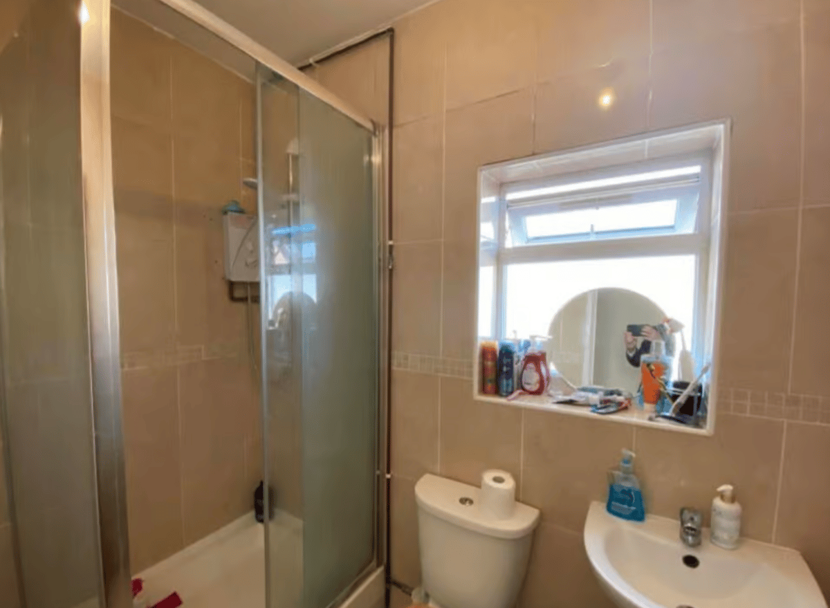 6 bedroom house for rent Blenheim Gardens, Southampton, SO17 3RN UniHomes