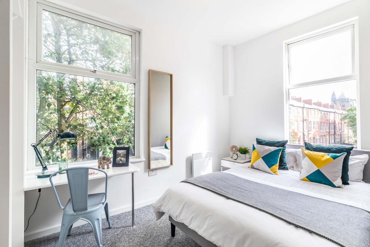 6 bedroom house for rent Blenheim Square Leeds, LS2 9AR UniHomes