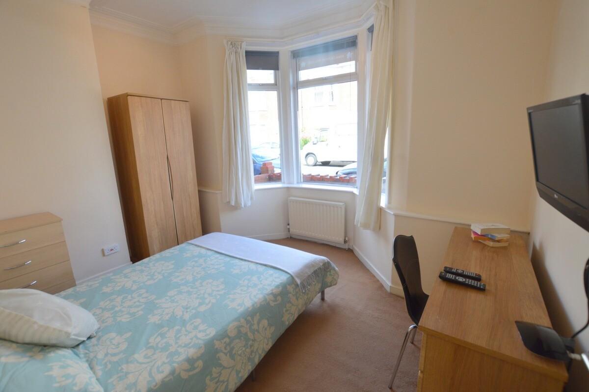 2 bedroom apartment for rent Balmoral Terrace, Newcastle, NE6 5YA