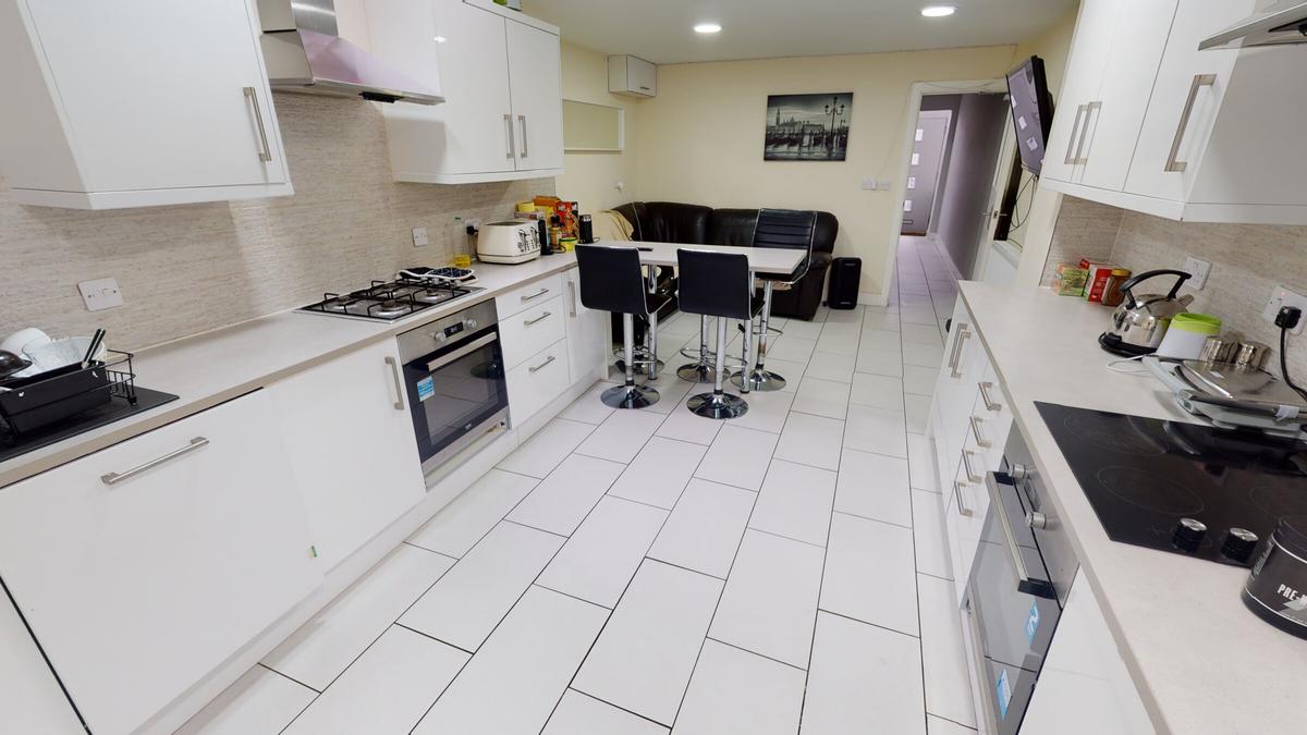 7 bedroom house for rent Dawlish Road Birmingham, B29 7AF UniHomes