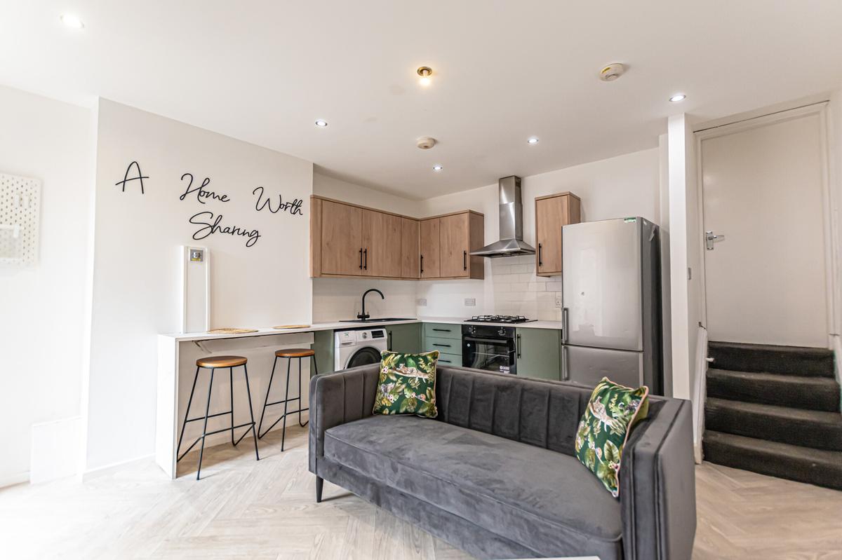 5 bedroom house for rent Smithdown Road, Liverpool, L15 5AJ UniHomes