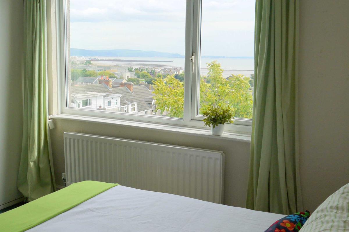 7 bedroom house for rent St. Albans Road, Swansea, SA2 0BP UniHomes