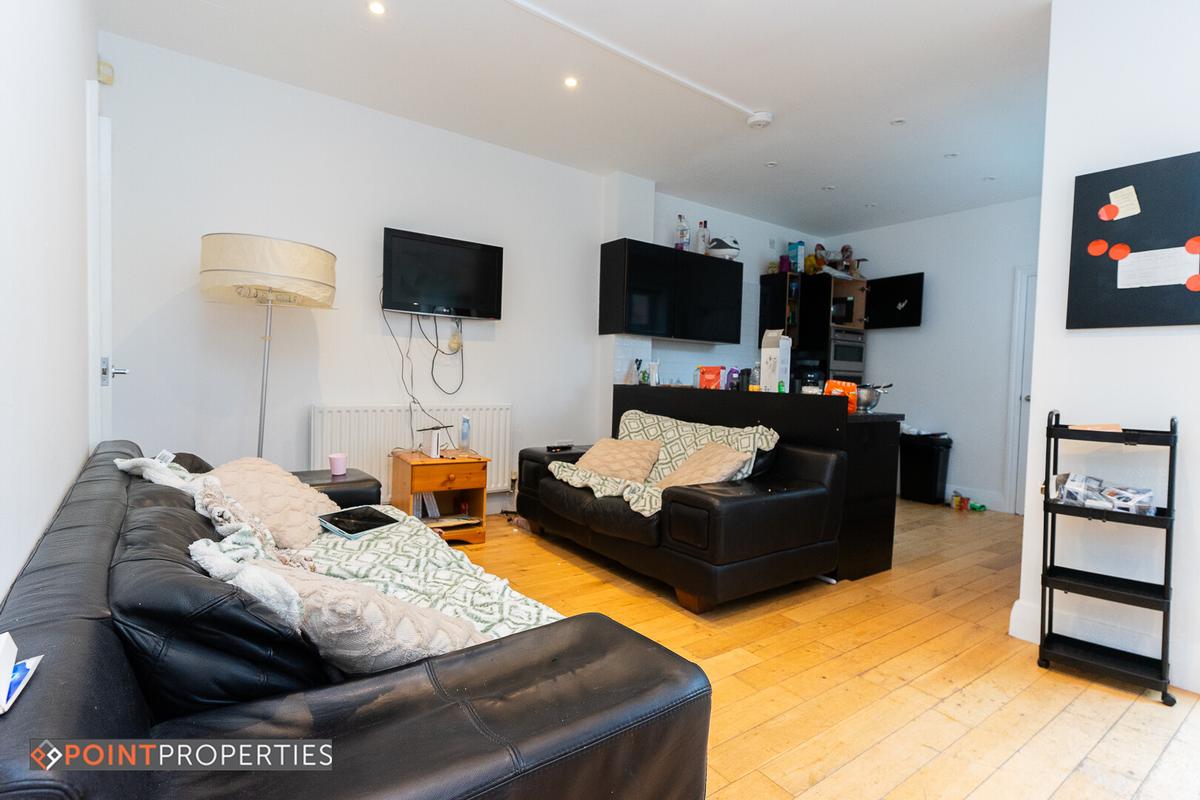 5 bedroom house on Brookdale Road, Wavertree, Liverpool