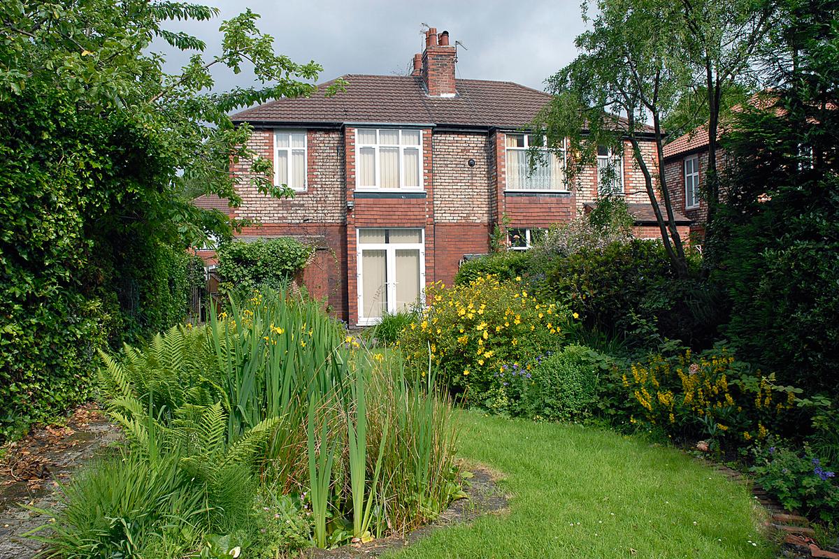 4 bedroom house for rent Wembley Grove, Manchester, M14 6EJ UniHomes