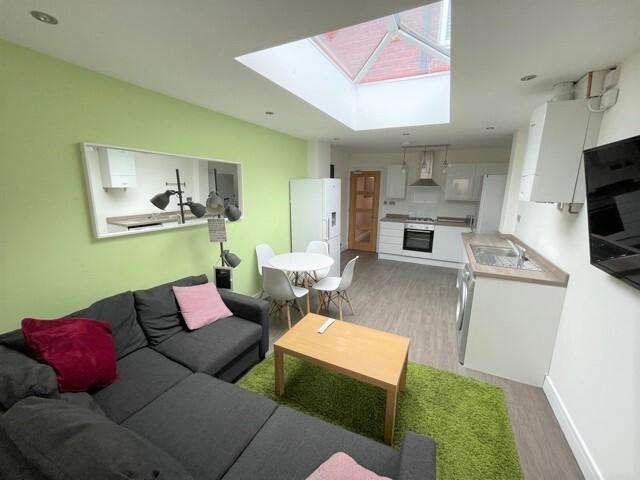 5 bedroom house on Daisy Road, Edgbaston, Birmingham