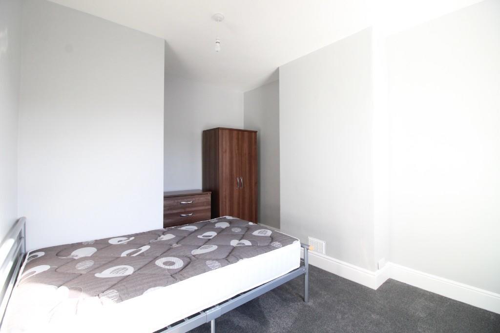 5 bedroom house for rent Chatsworth Road, Bristol, BS4 3EY UniHomes