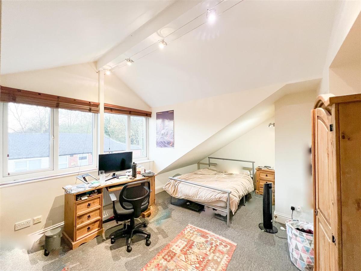 6 bedroom house on Harefield Road, Ecclesall, Sheffield