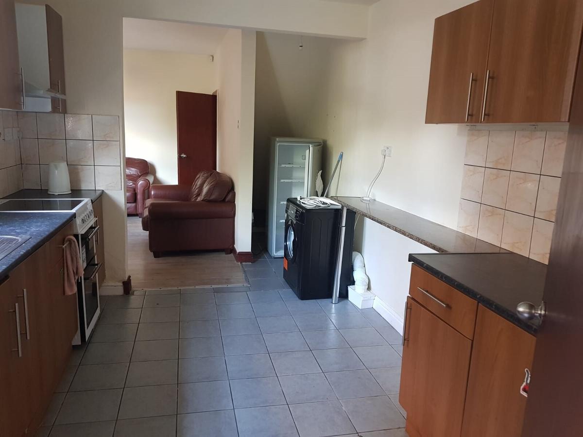 5 bedroom house for rent Grove Road, Nottingham, NG7 1HJ UniHomes