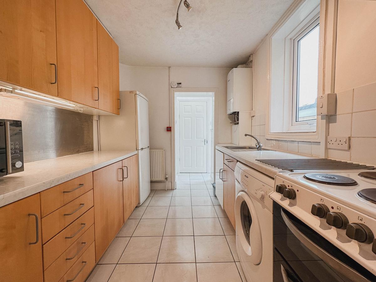 5 bedroom house for rent St Kilda's Road, Bath, BA2 3QJ UniHomes
