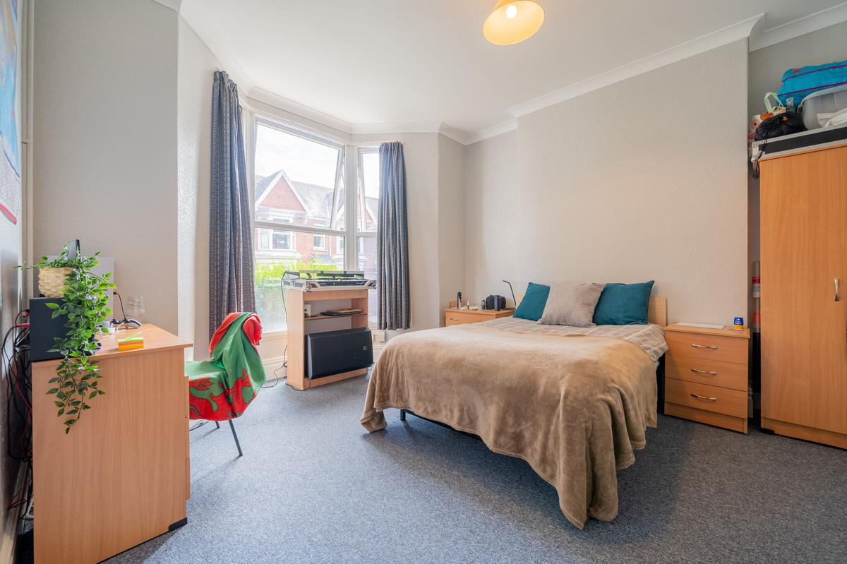 6 bedroom house for rent Beechwood Road, Swansea, SA2 0HL UniHomes